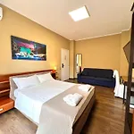 Bergamoincity Bed & Breakfast 4*
